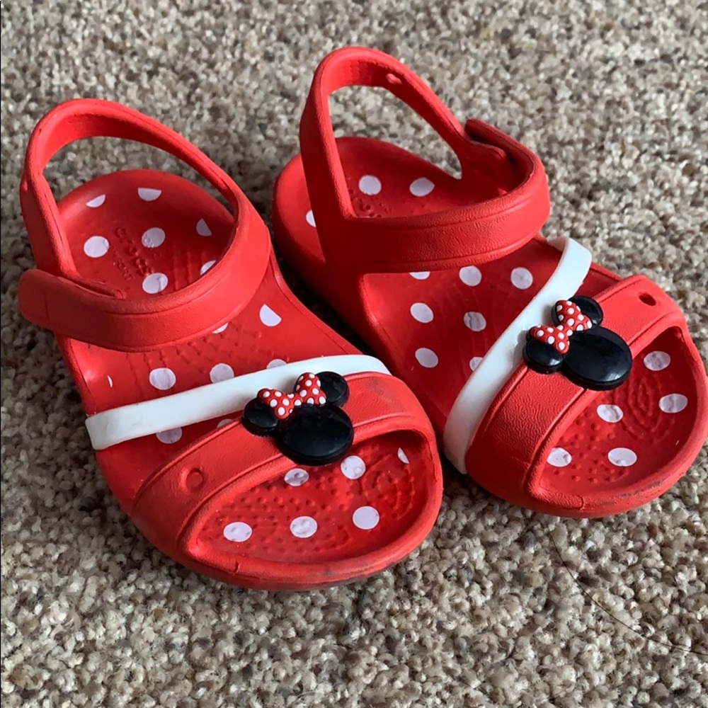 Minnie Mouse Crocs Sze 5